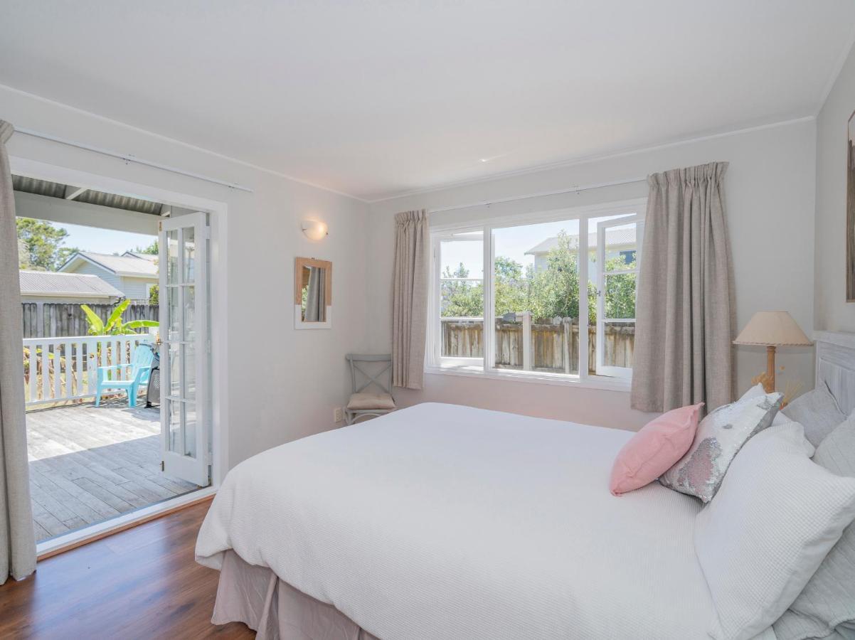 The Doll'S House - Whitianga Holiday Home Экстерьер фото